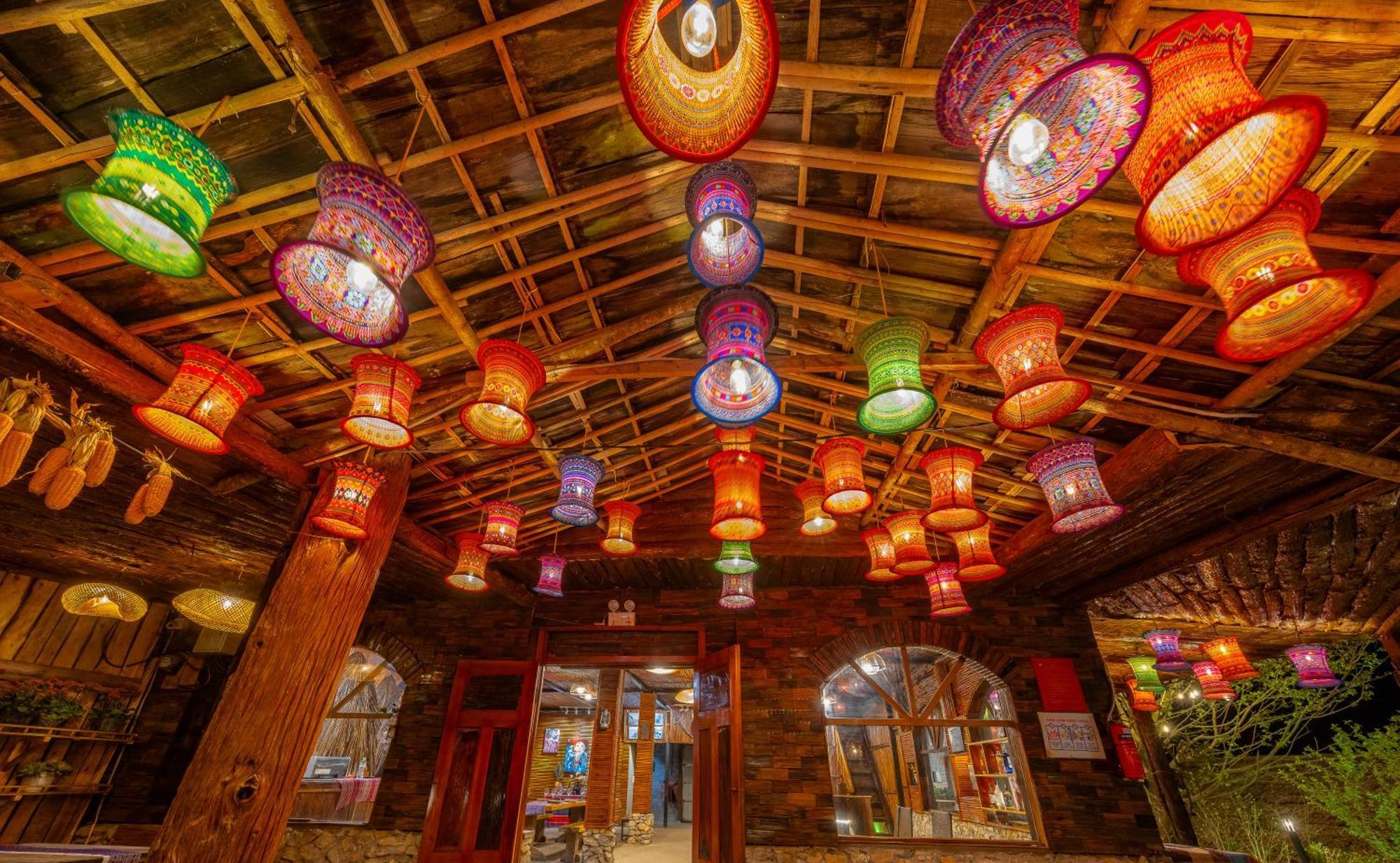 Sapaxa Spring Garden Ecolodge Bagian luar foto