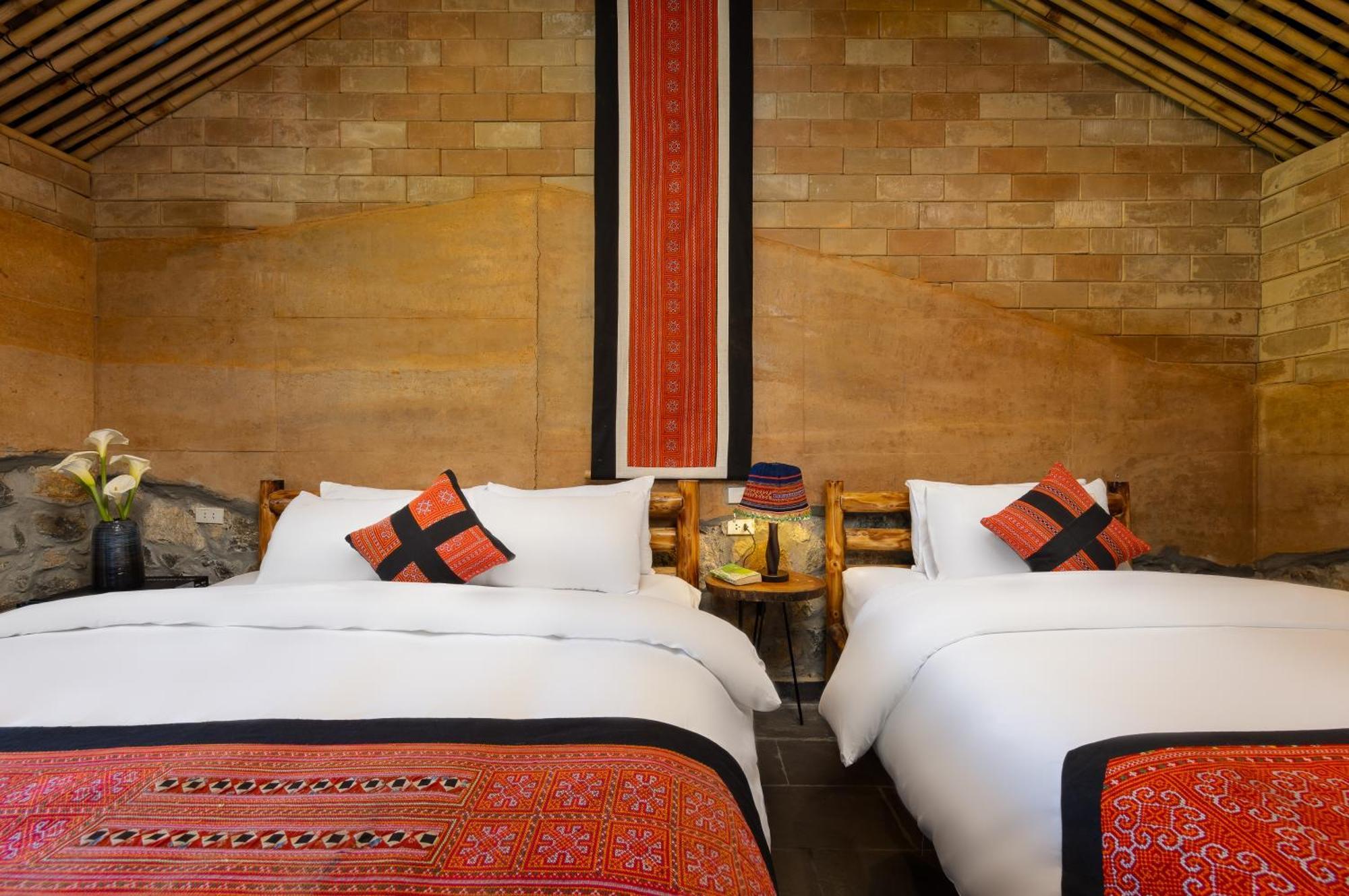 Sapaxa Spring Garden Ecolodge Bagian luar foto