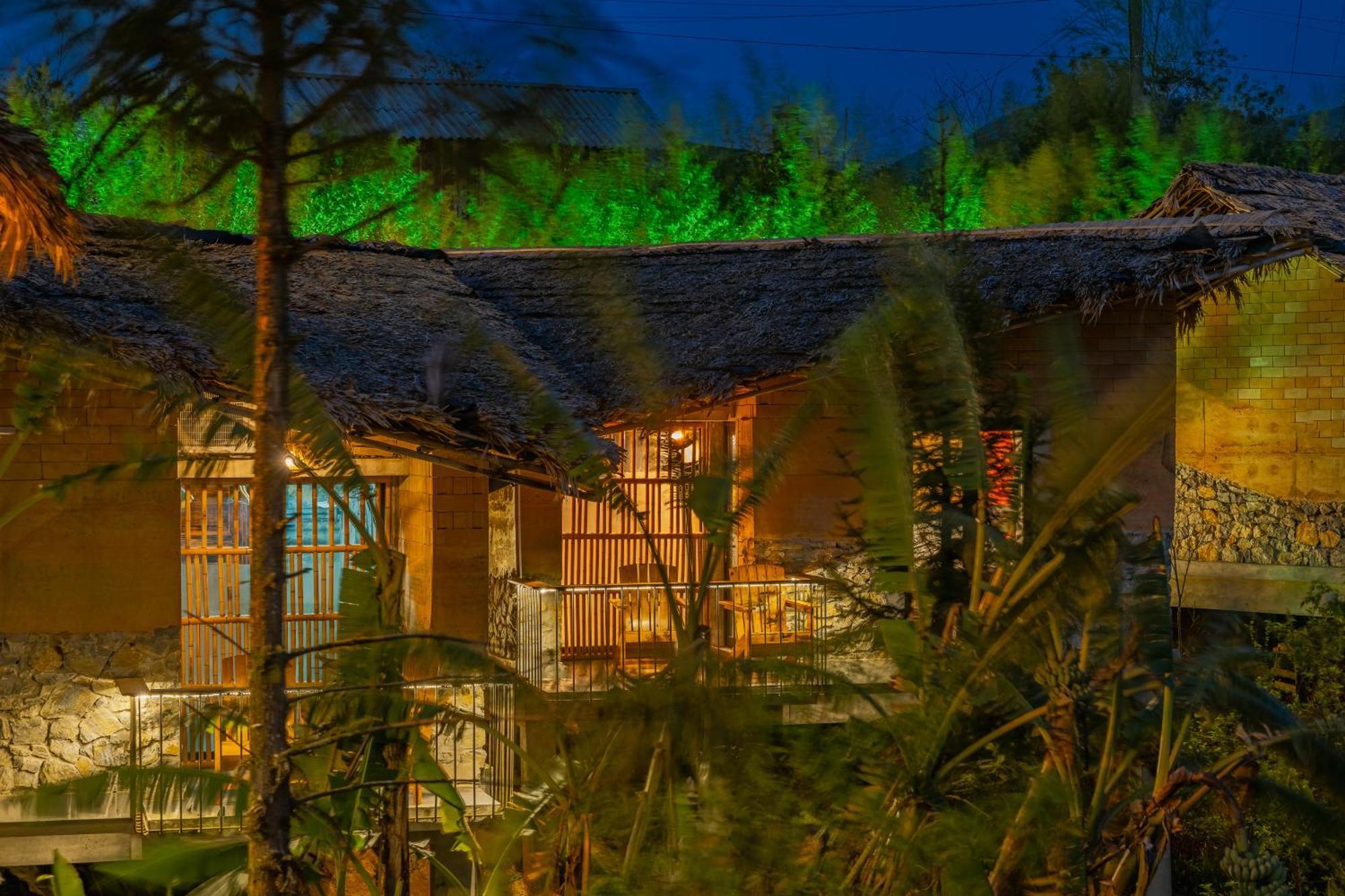 Sapaxa Spring Garden Ecolodge Bagian luar foto