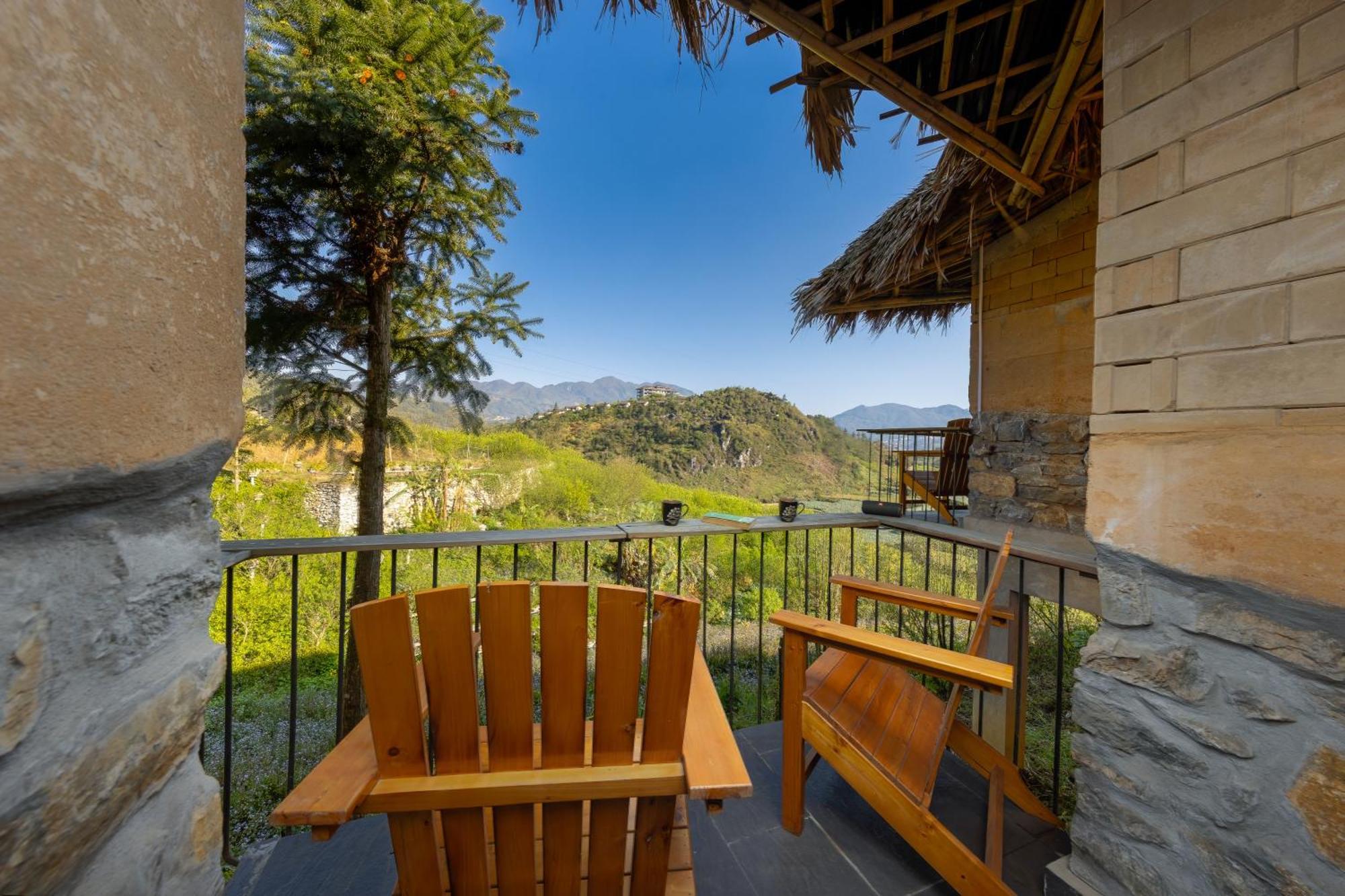 Sapaxa Spring Garden Ecolodge Bagian luar foto