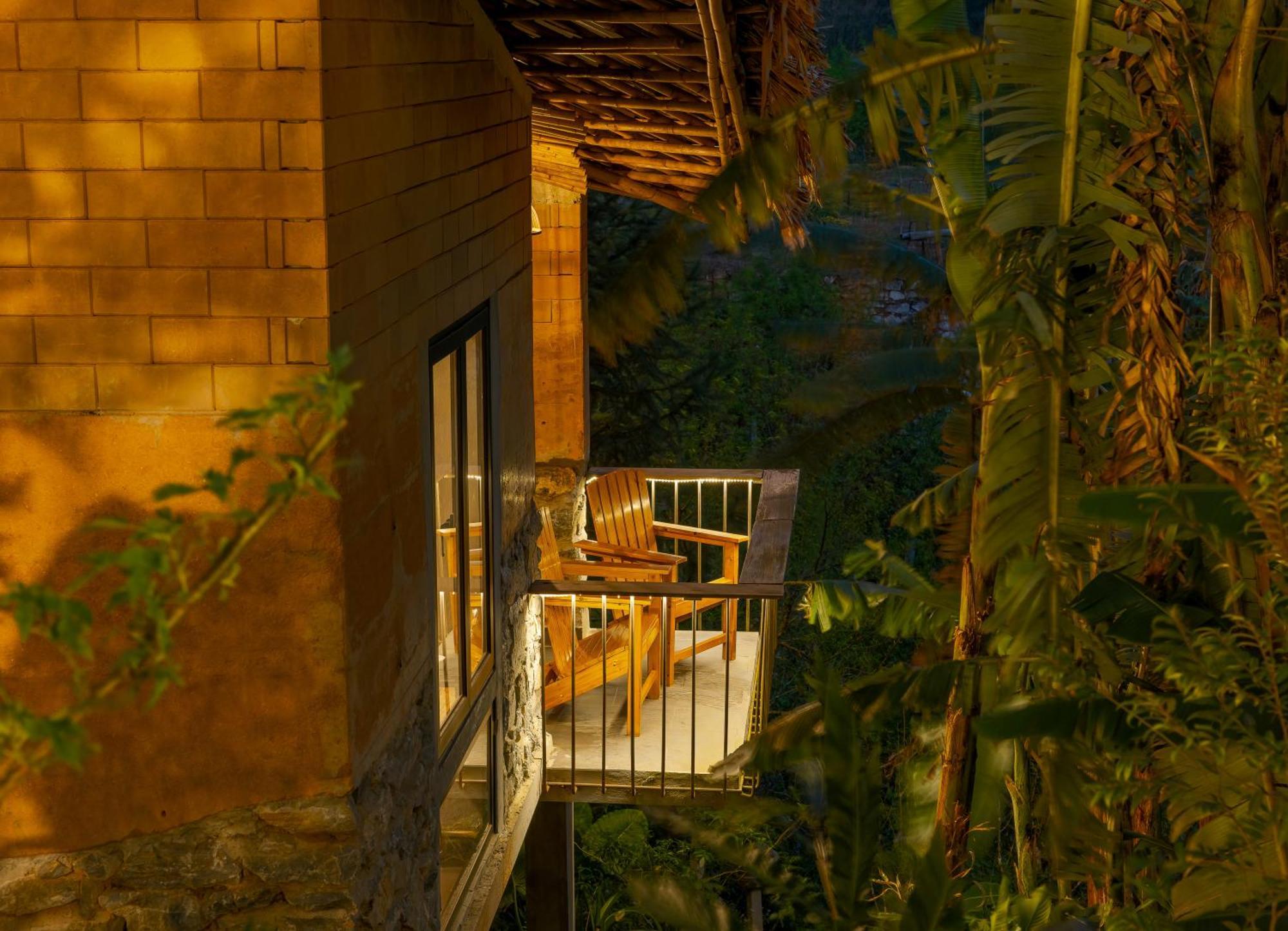 Sapaxa Spring Garden Ecolodge Bagian luar foto